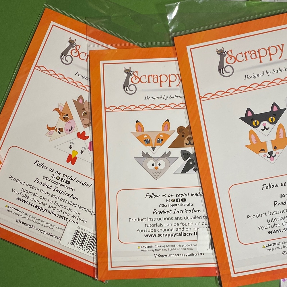 Scrappy Tails book corner die cuts Craft Paper Animal - Orange & White
